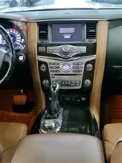 Infiniti QX80